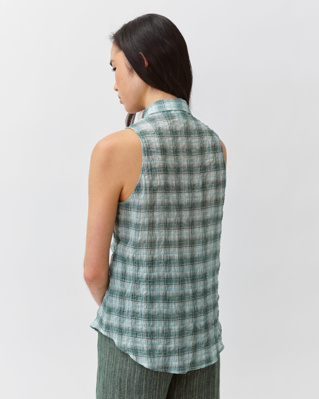 Diega Cheka chemise sans manches aqua vert jabot