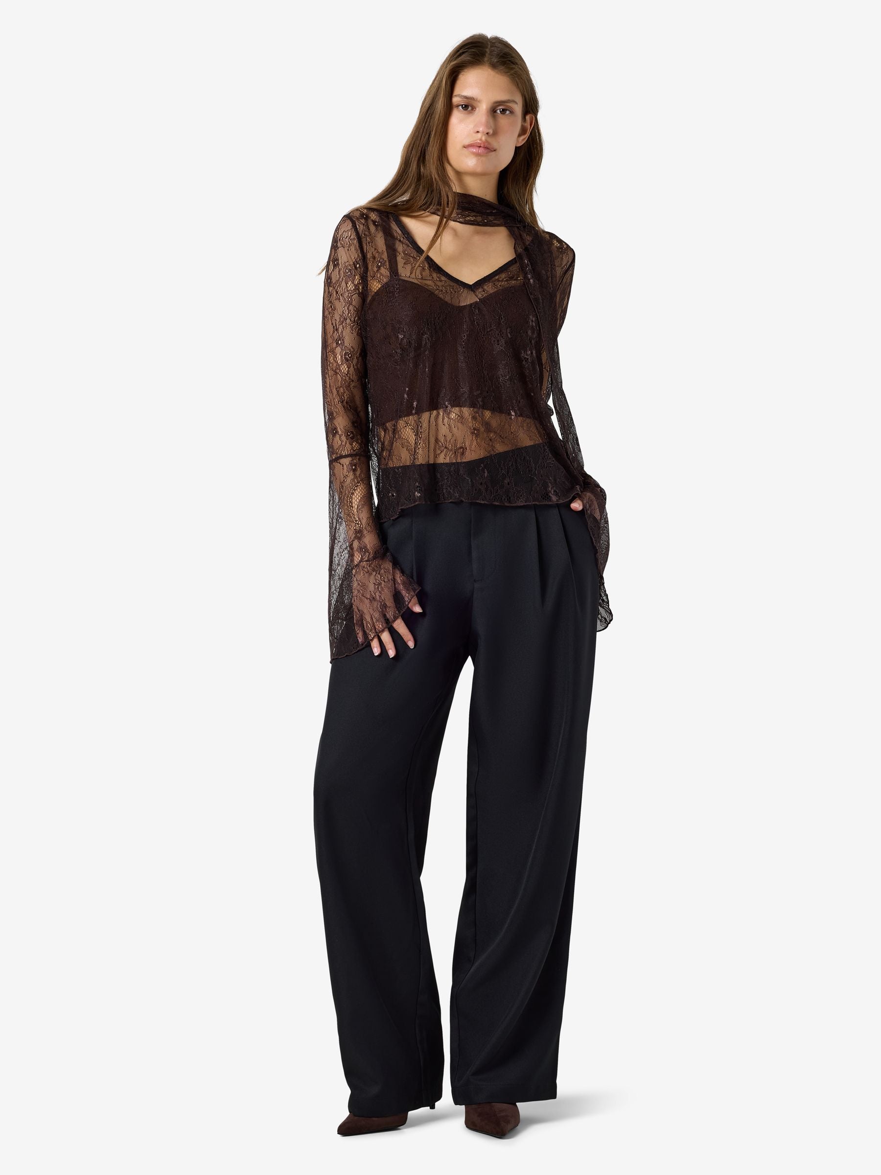 Noisy May NmIda blouse dentelle foulard manches longues