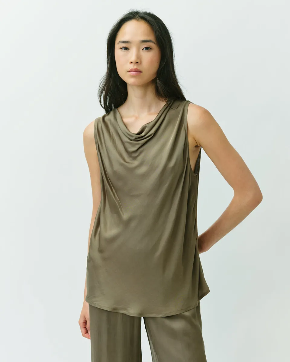 Diega Tefia top femme col drapé olive sans manches