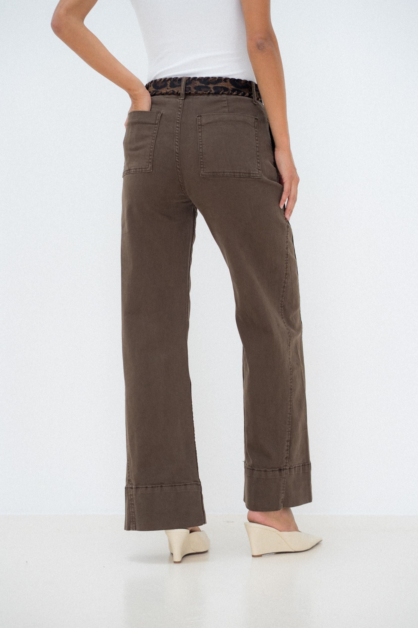 Maison Onado Gaia jean wide leg chocolat avec ceinture