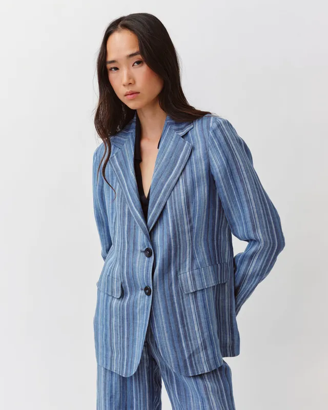 DIEGA VERKO veste tailleur ajustée bleu