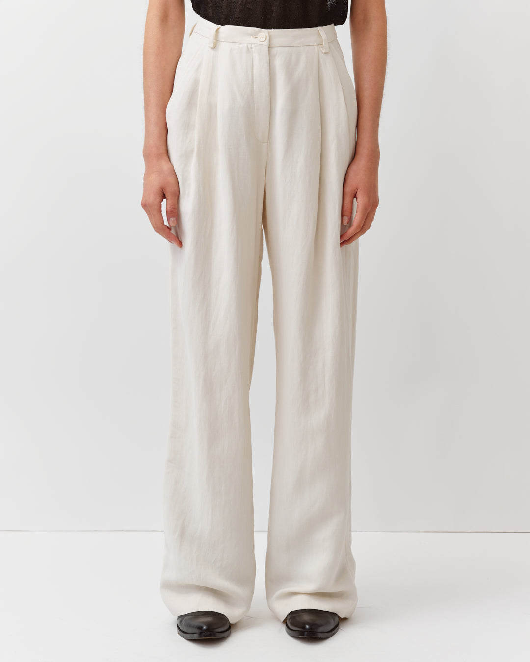 DIEGA Pavanao pantalon écru à pinces