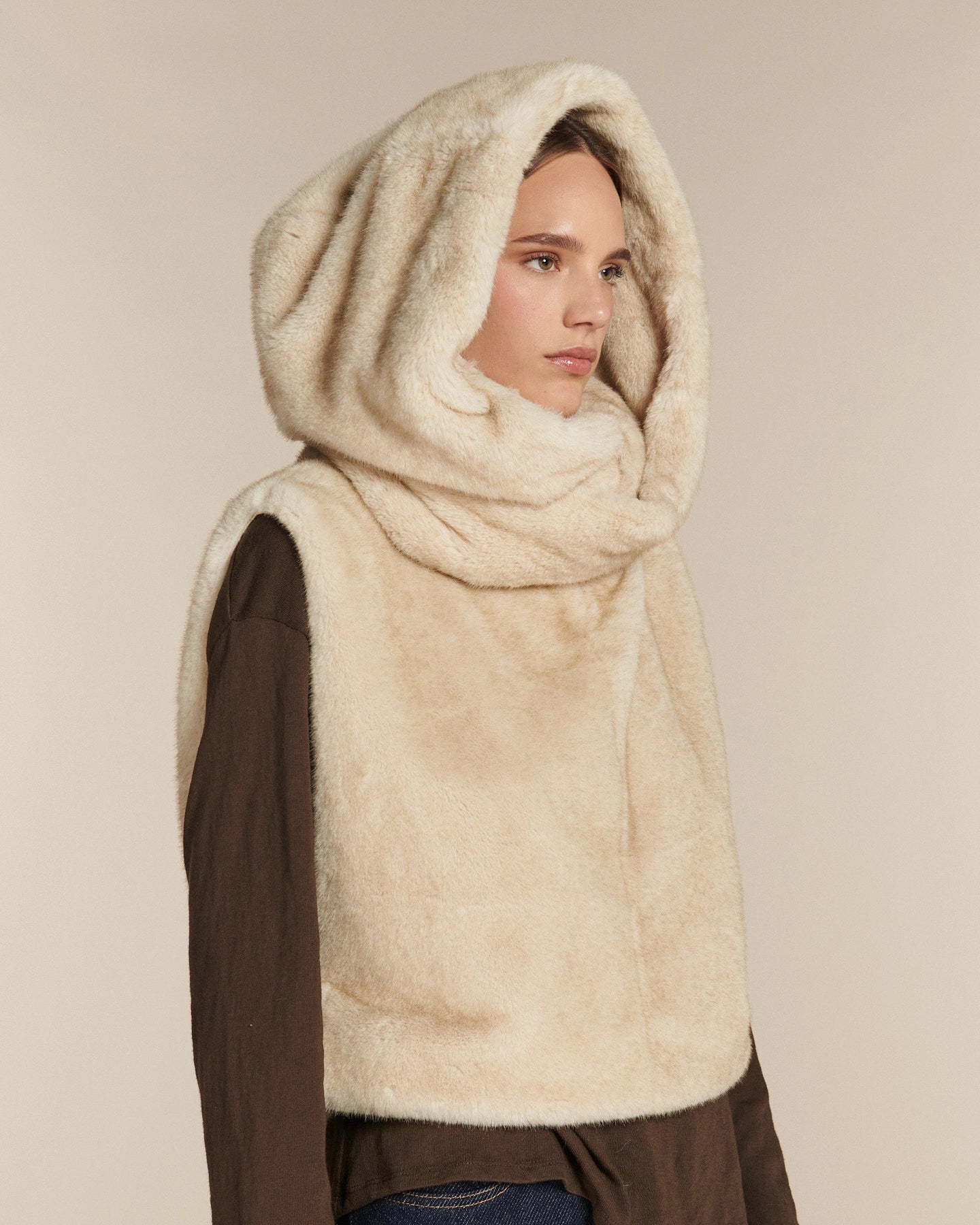 Labdip Adele Mink Cortina écharpe à capuche fausse fourrure