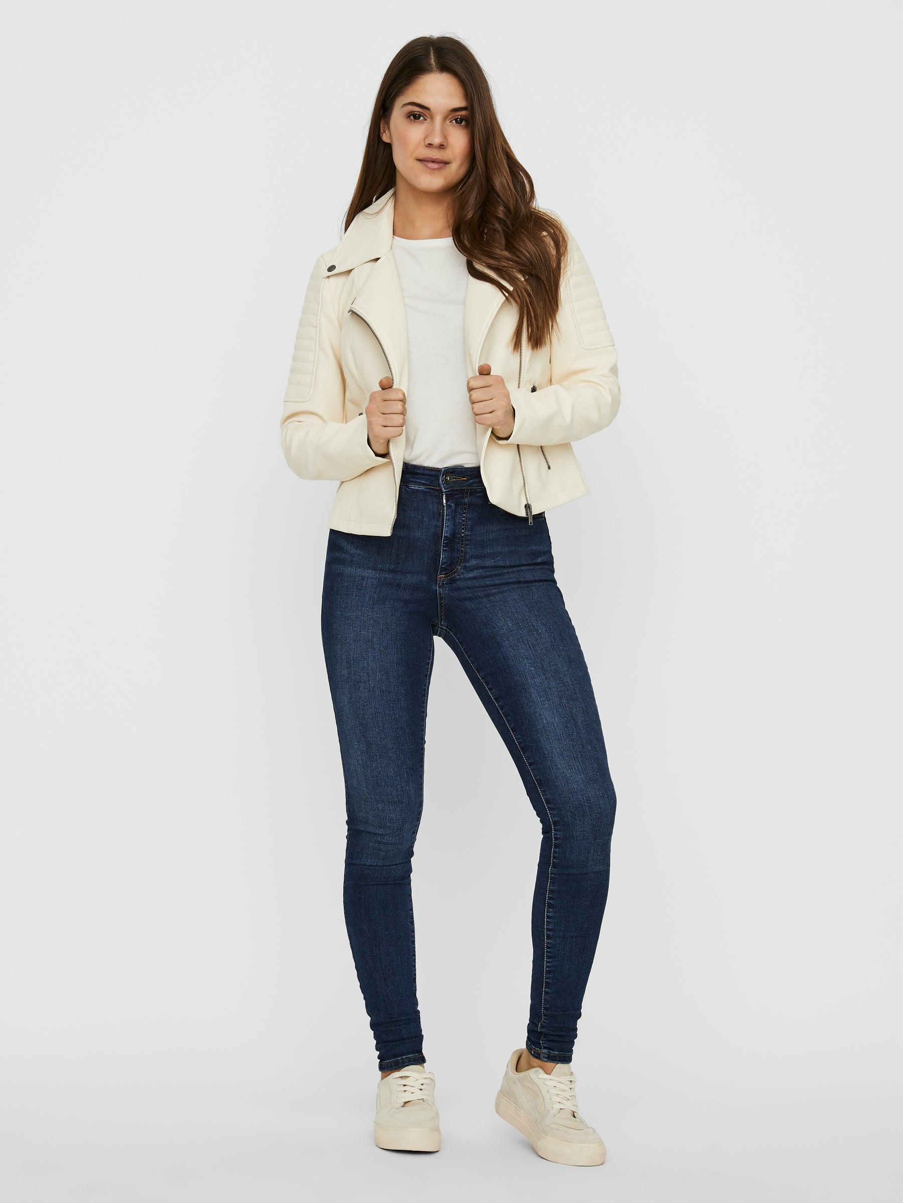 Noisy May veste simili cuir courte coupe ajustée