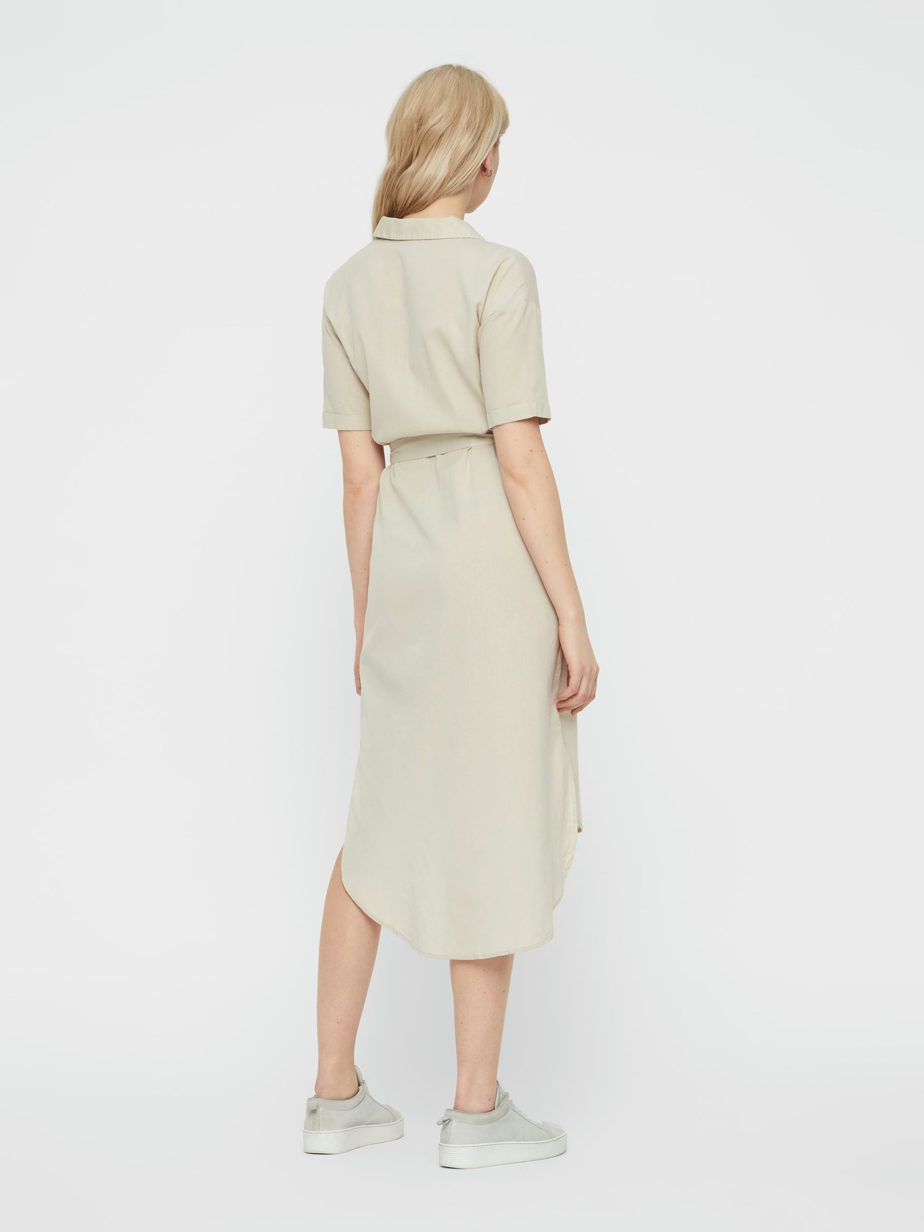 Noisy May robe-chemise longue à ceinture 110 cm