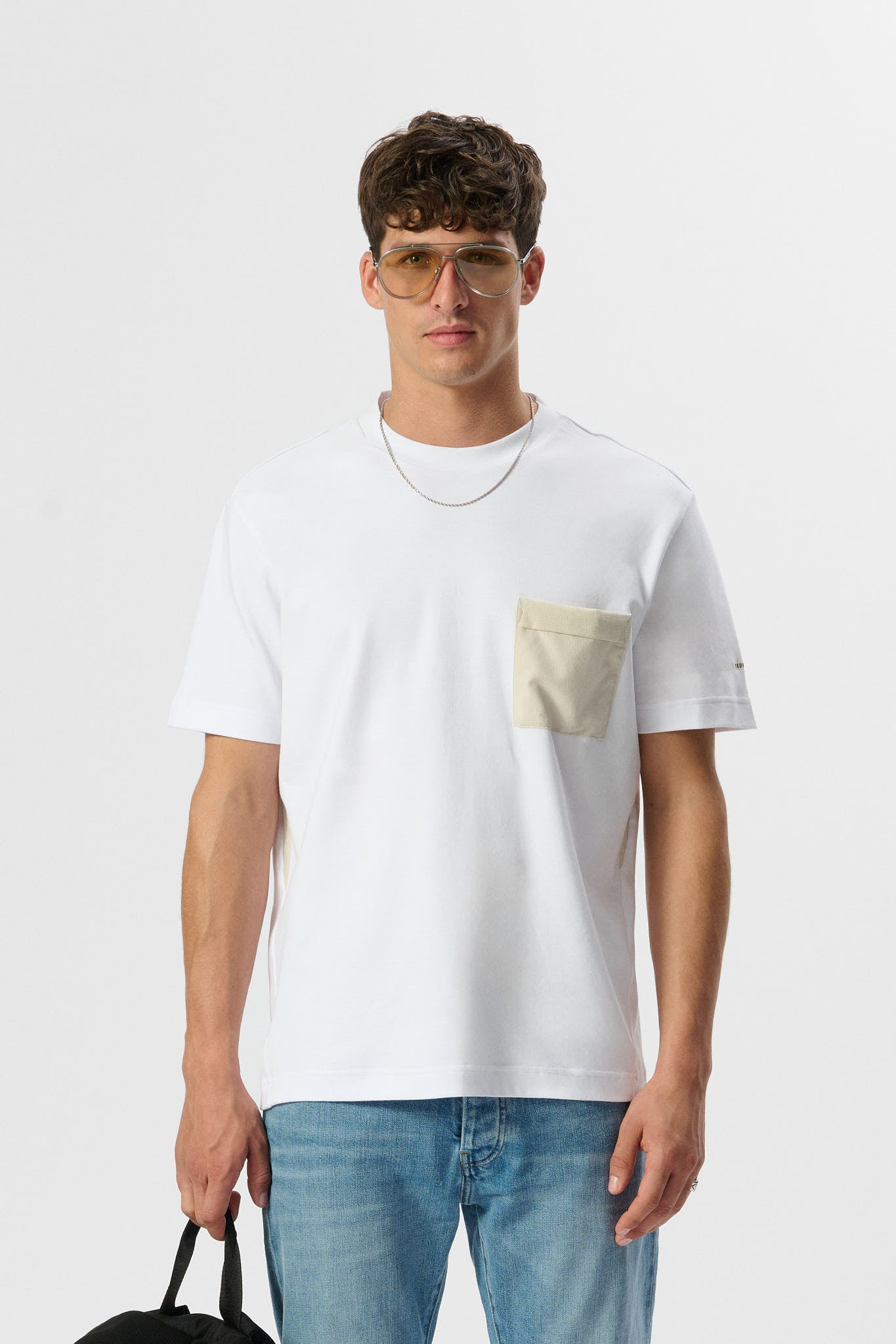 Teddy Smith T-Fergus t-shirt ample blanc poche nylon