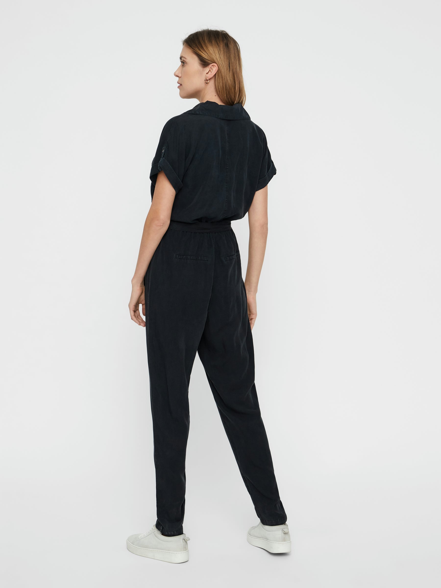 Noisy May combinaison pantalon manches courtes col V ceinture