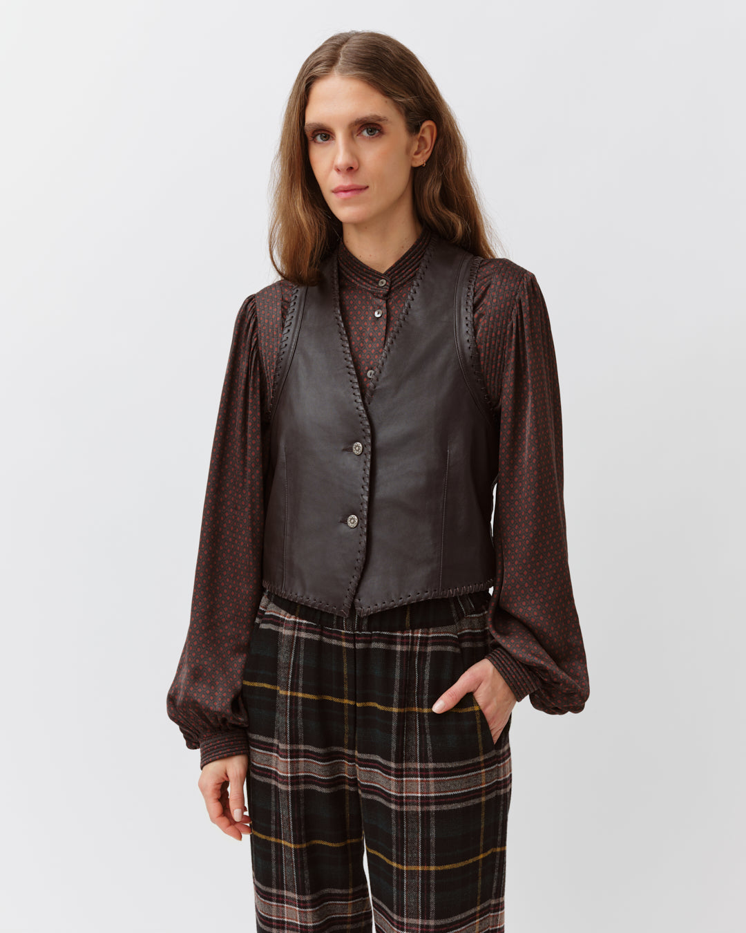 Diega Gamo gilet femme cuir vachette chocolat tressé