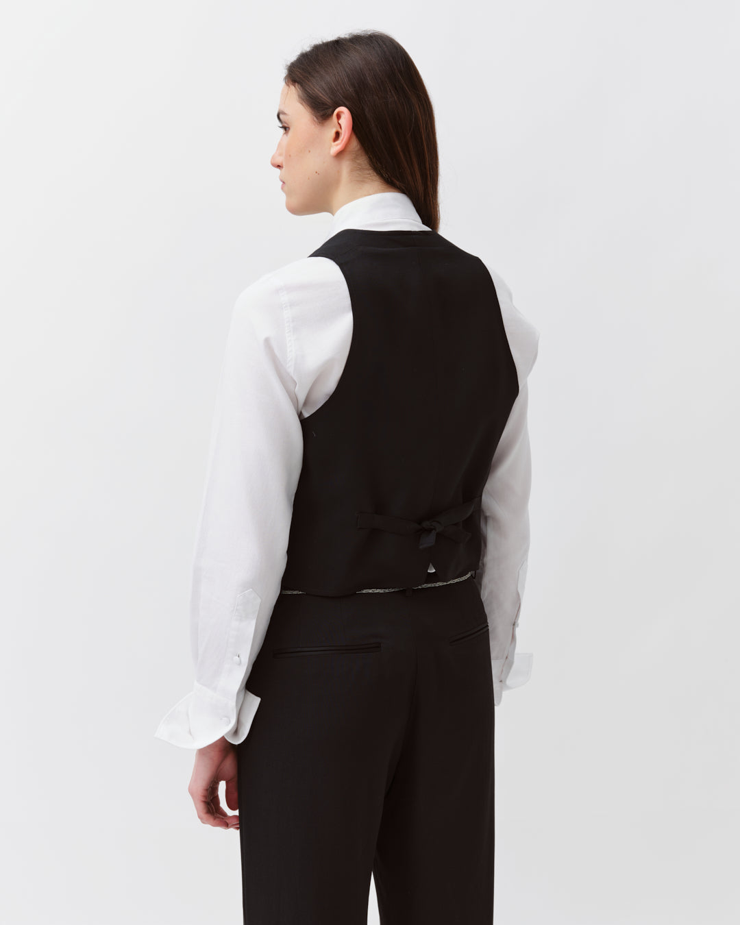 DIEGA GAYO gilet noir col V coupe ajustée