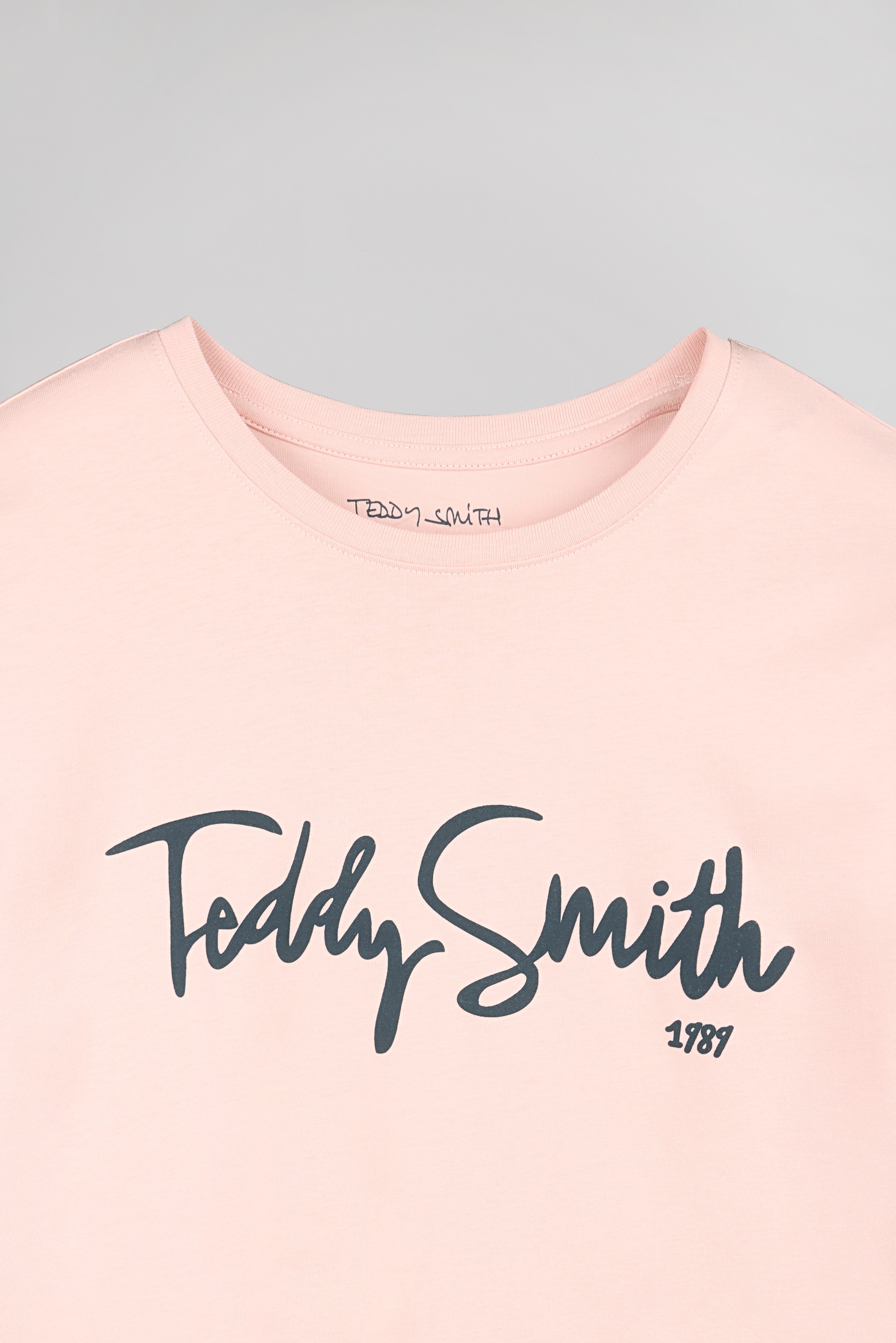 Teddy Smith T-Evry MC T-shirt Rose Pastel Col Rond
