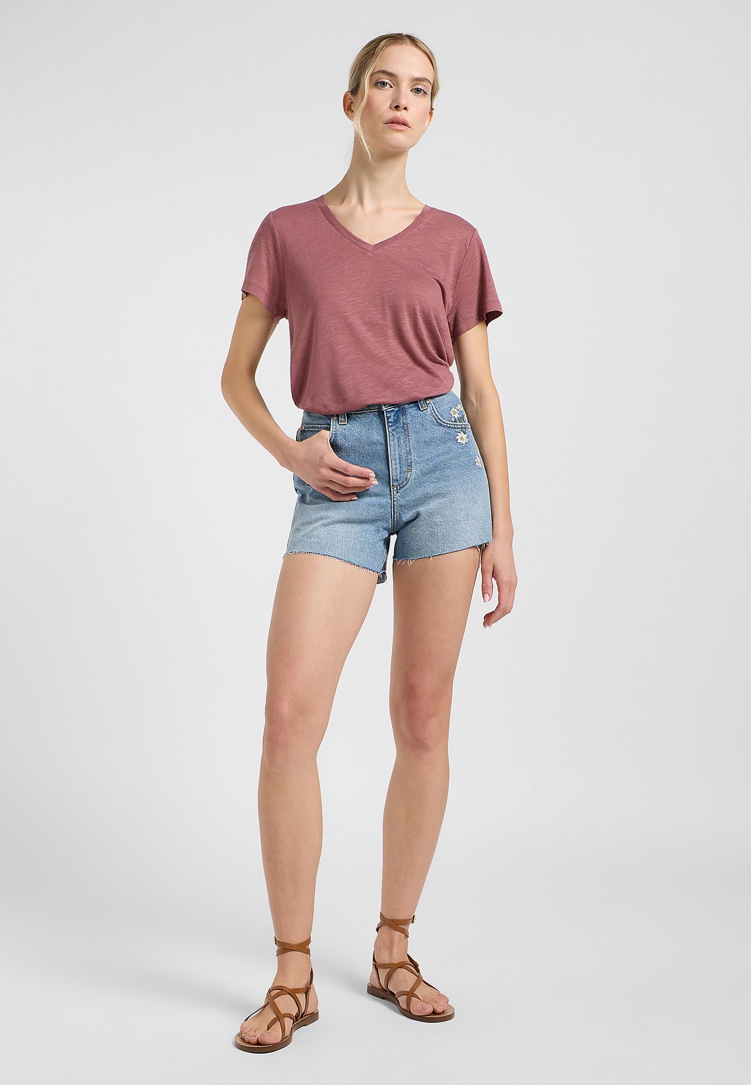 Lee V Neck Tee T-Shirt Femme Gris Béton Lin