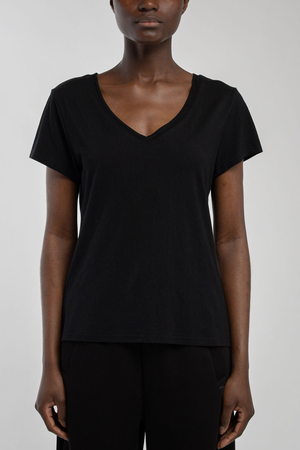 Teddy Smith T-Mia MC t-shirt col V noir coton modal