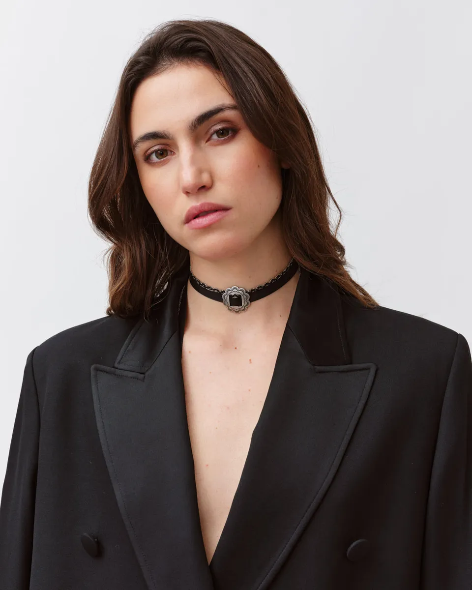 DIEGA COSO collier ruban noir satiné