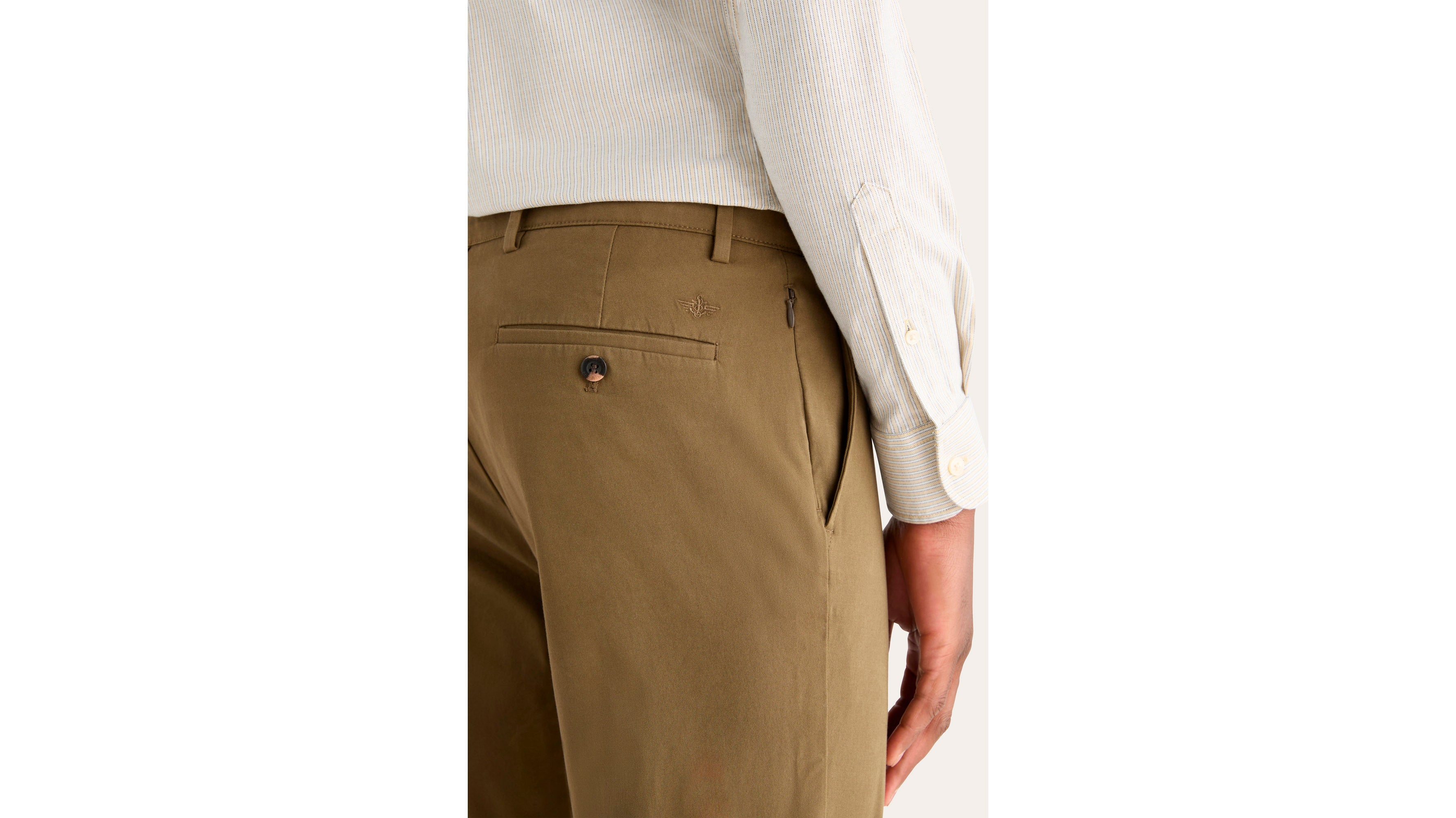 Dockers Crafted Khaki Slim Tapered chino vert stretch