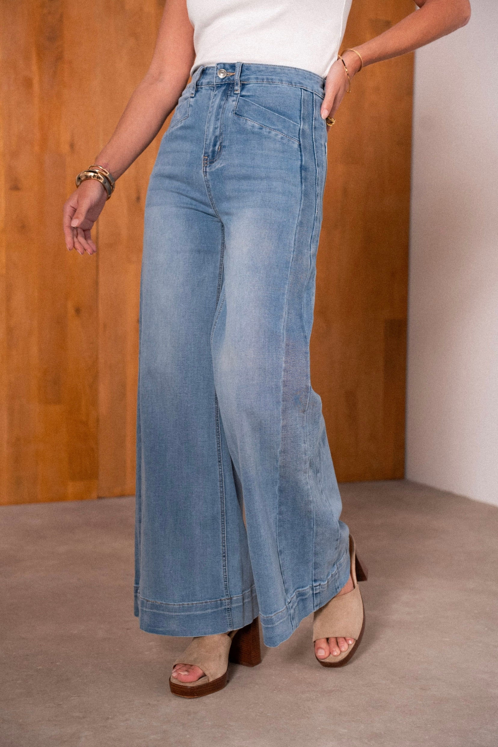 Maison Onado Avana jean wide flare clair coupe évasée
