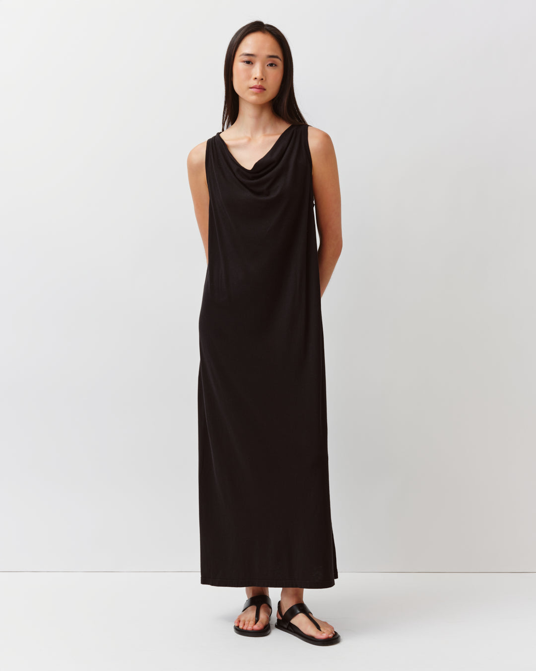 DIEGA RENIO robe longue noire drapée