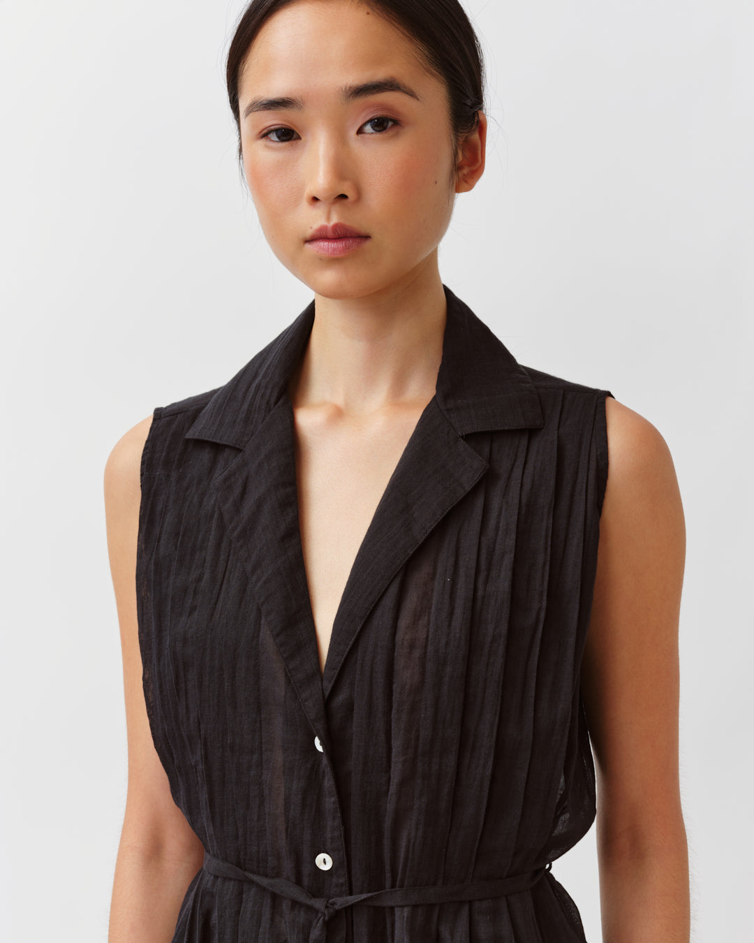 DIEGA CHELIO chemise noire sans manches à rayures