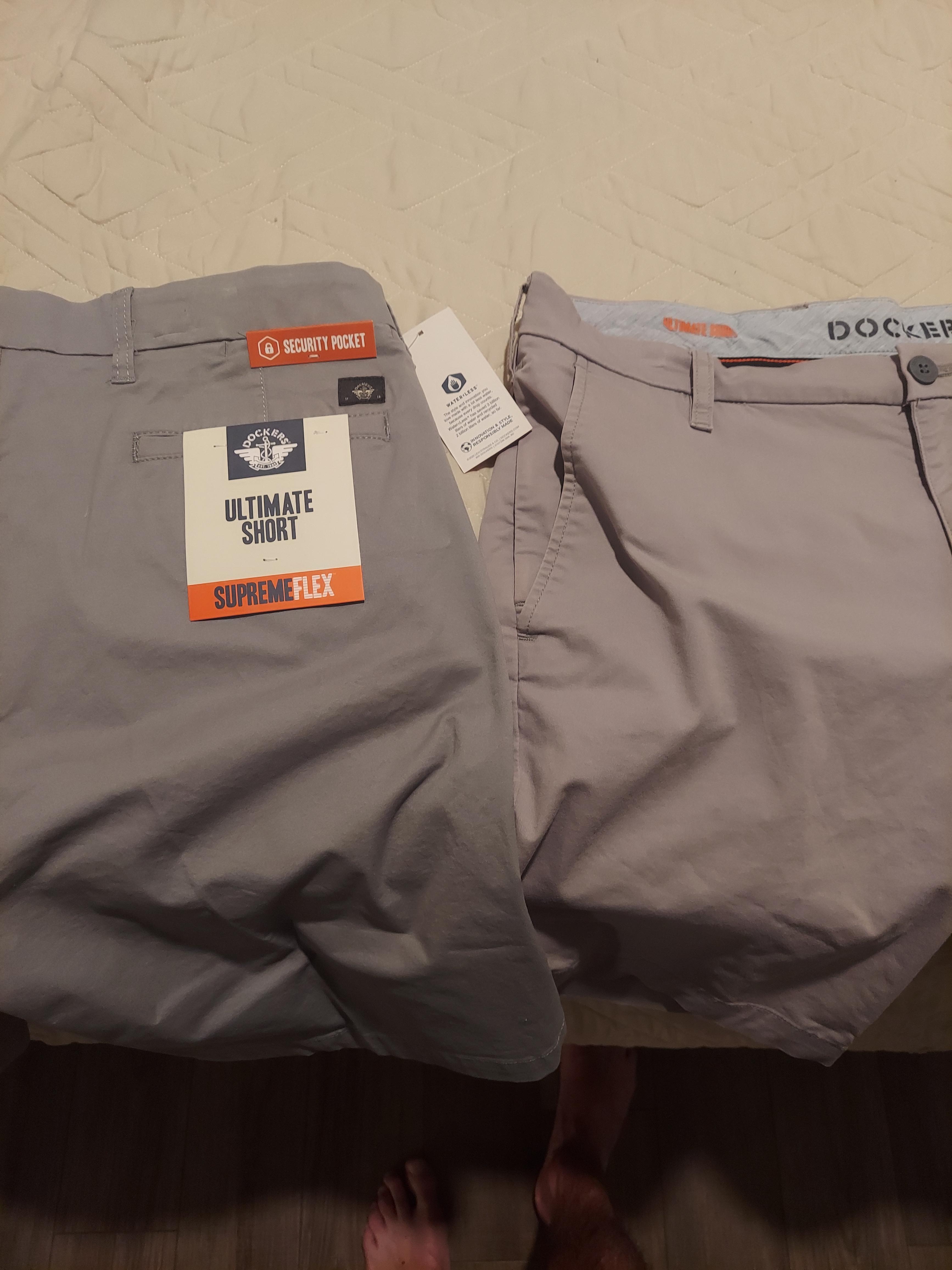Dockers Ultimate Shorts short homme bleu Pembroke droite