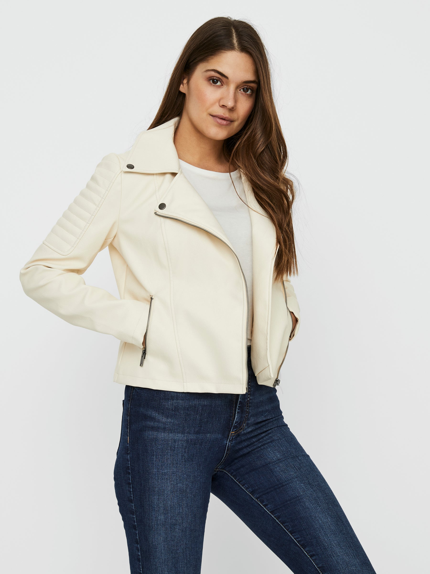 Noisy May veste simili cuir courte coupe ajustée