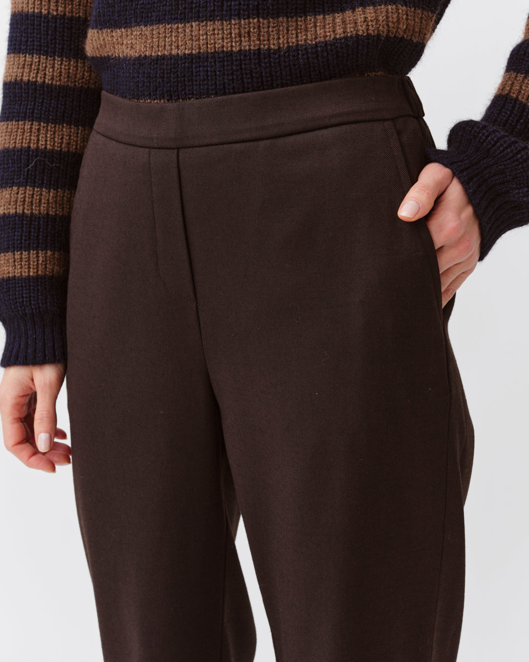 DIEGA PACIFIO pantalon chocolat coupe droite